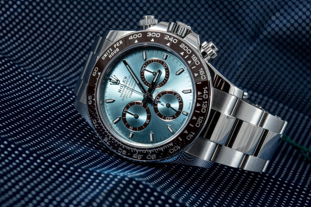 ロレックス・デイトナアイスブルーはなぜ高いのか？ | 機械式腕時計