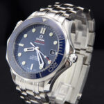 オーシャンズ金子（金子貴俊）さんが愛用する腕時計・オメガ シーマスター プロフェッショナル300 コーアクシャル Ref.212.30.41.20.03.001